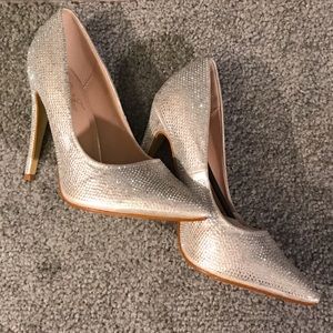 Figo Fiore Sparkling Pumps! Only four pairs left!